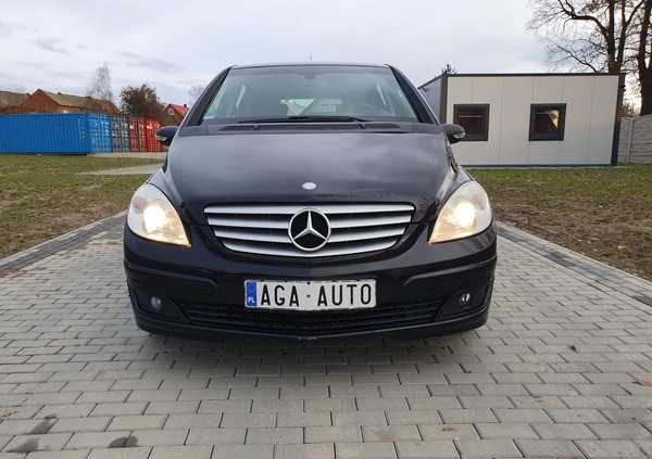 Mercedes-Benz Klasa B cena 15500 przebieg: 140000, rok produkcji 2007 z Józefów małe 497